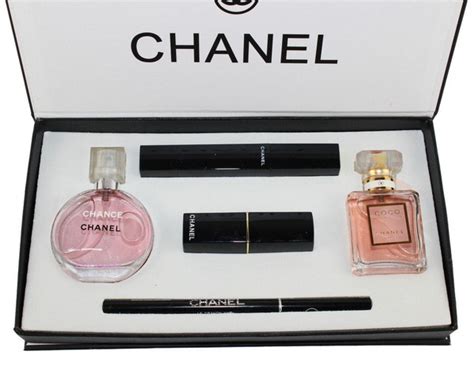 подарочный набор chanel present set 5в1|Подарочные наборы – Декоративная косметика .